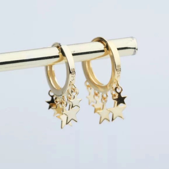 Jewelry - 18K gold plated stars hoop earrings